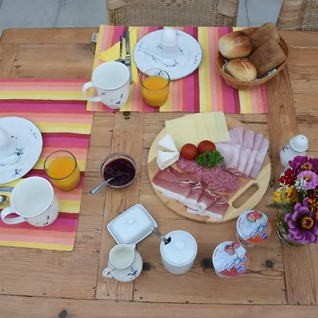 Cozy Homestay Markdorf